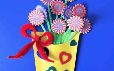 Kwiatki w wazoniku dla Mamy